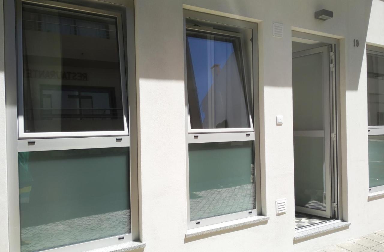 Apartamentos Areia E Mar Sul วีลาปรายา เด อันโกรา ภายนอก รูปภาพ